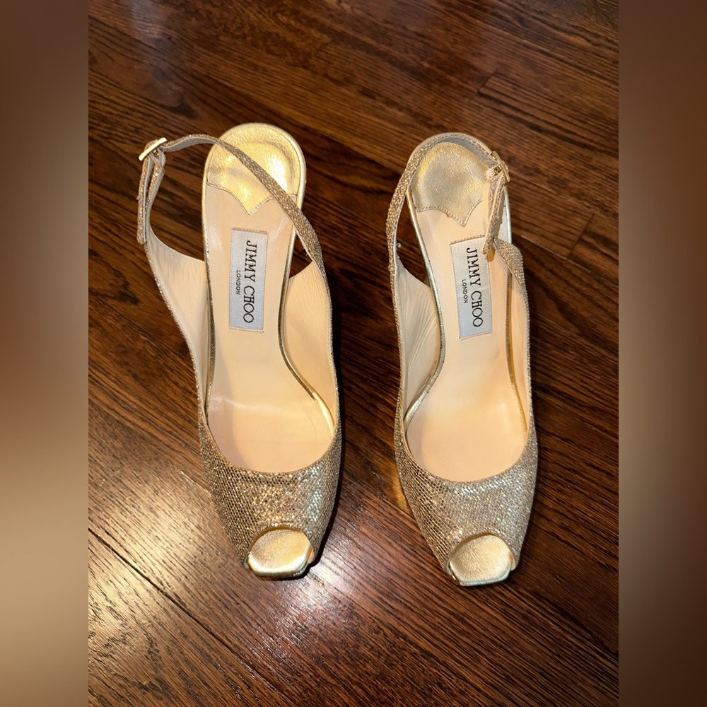Jimmy Choo Gold Shoes Size 38.5 glittery